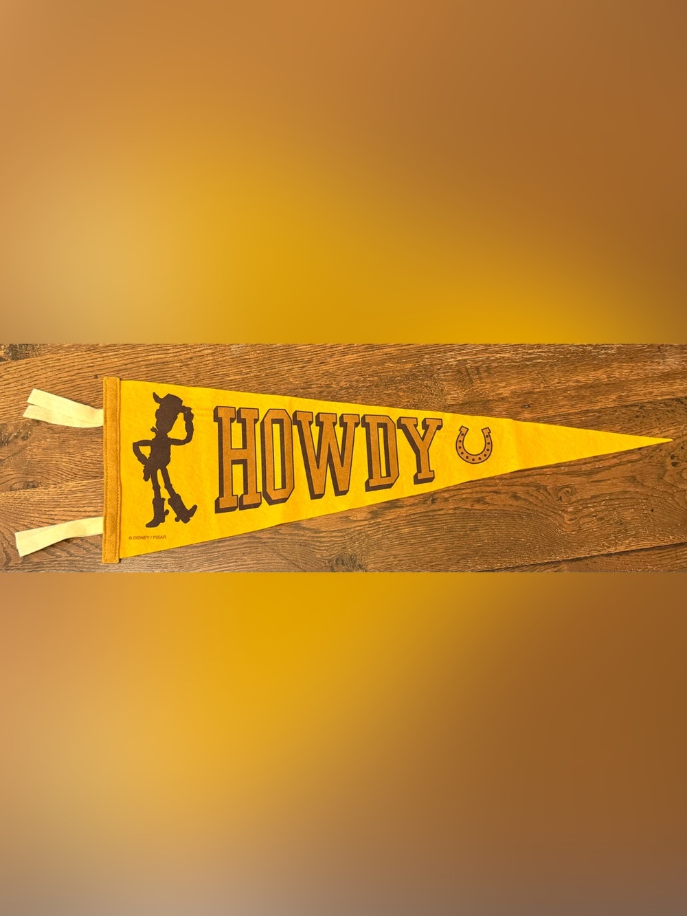 Oxford Pennant Disney/Pixar “Howdy” Pennant.